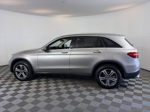 Used 2019 Mercedes-Benz GLC 300 4MATIC image 8