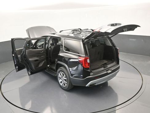 Used 2021 GMC Acadia SLT image 57