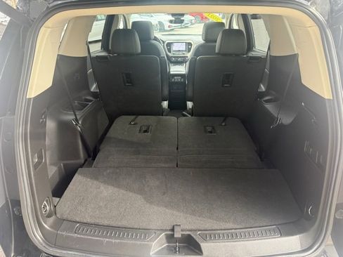 Used 2021 GMC Acadia Denali w/ Denali Ultimate Package image 18
