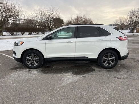 Certified 2022 Ford Edge SEL w/ Sport Appearance Package image 6