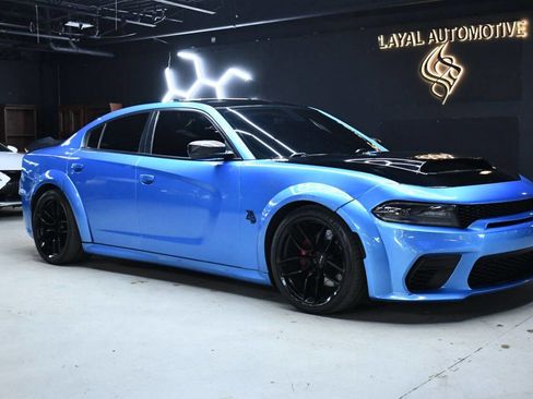Used 2018 Dodge Charger R/T Scat Pack RWD image 2