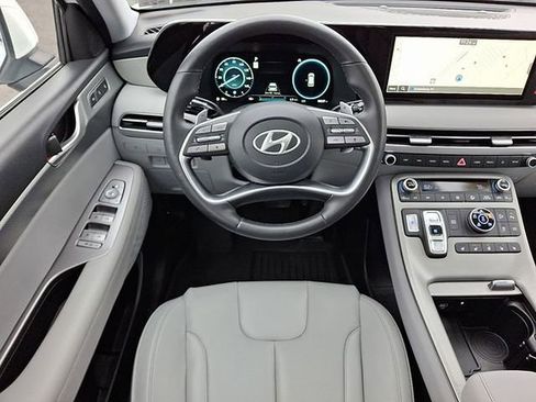 Used 2023 Hyundai Palisade SEL w/ Premium Package AWD/4WD image 11