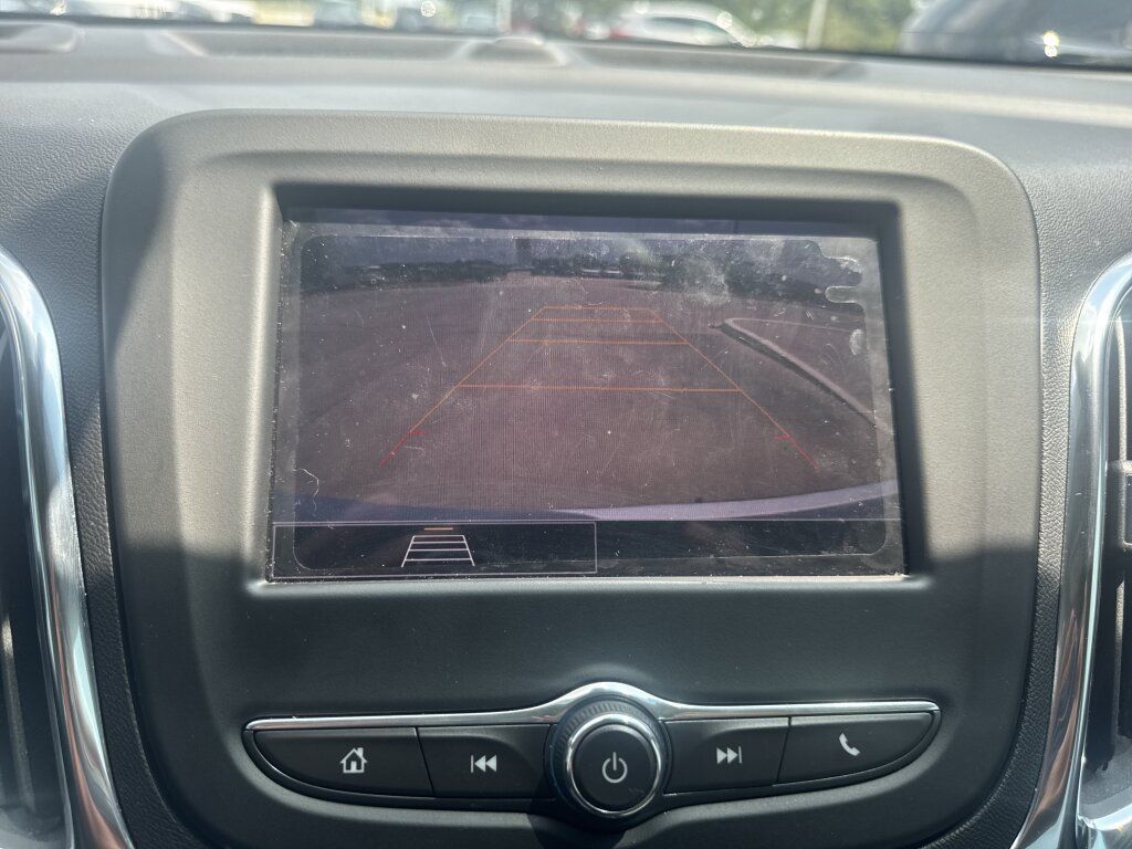 Used 2024 Chevrolet Equinox LS FWD image 23