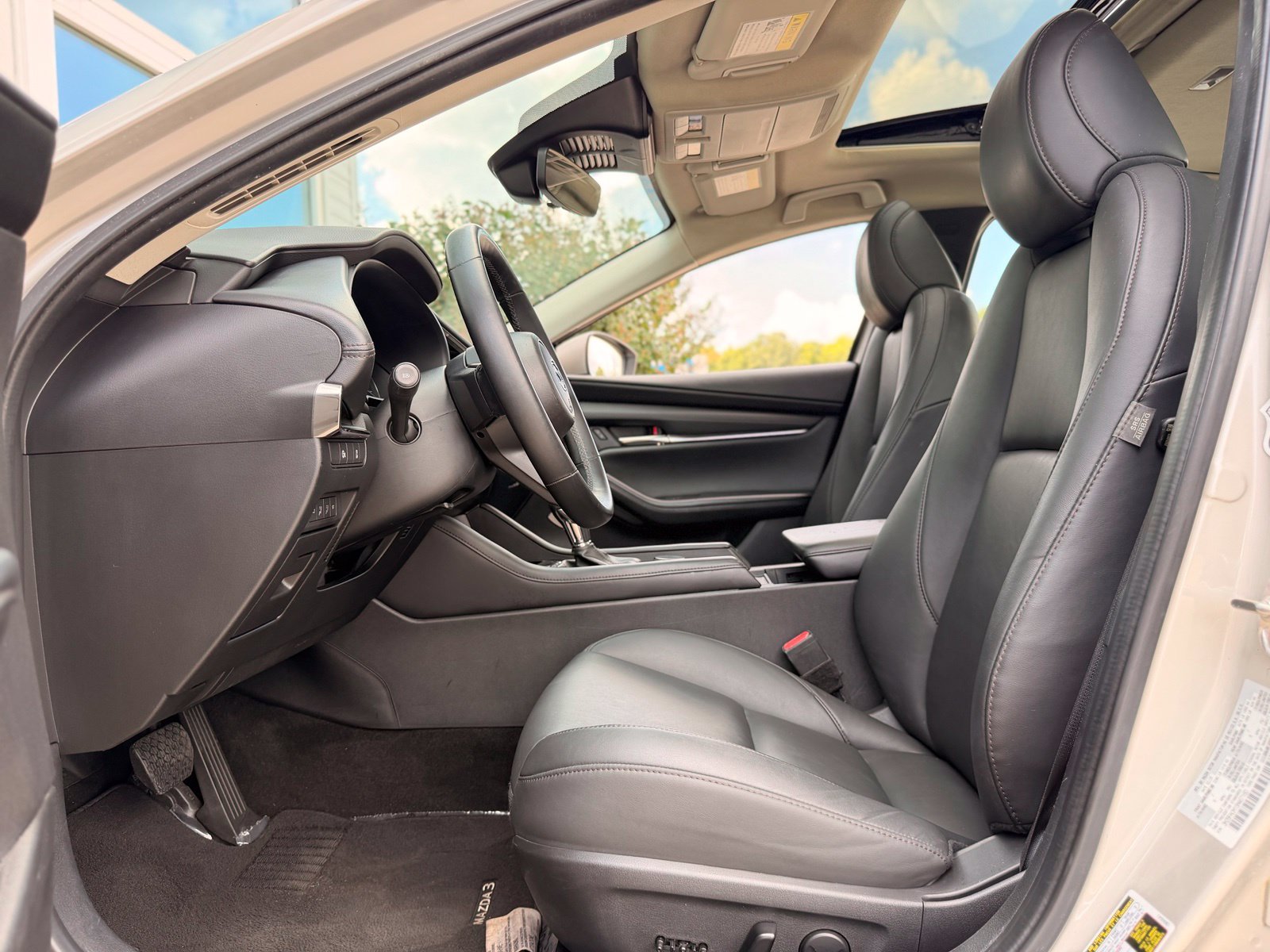 Used 2025 MAZDA MAZDA3 s FWD image 19