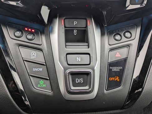 Used 2025 Honda Odyssey Elite image 15