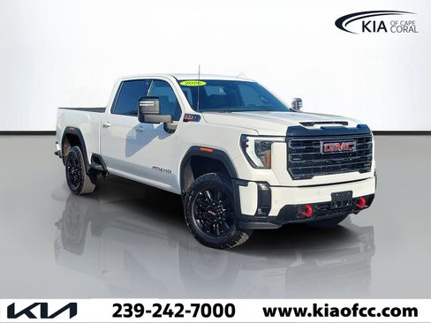 Used 2026 GMC Sierra 2500 AT4 AWD/4WD image 1