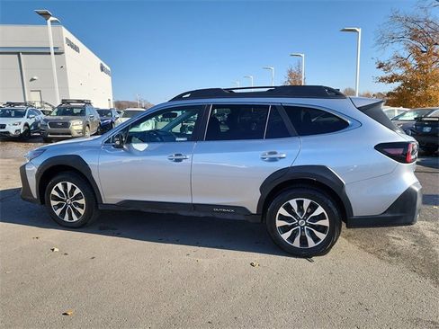 Certified 2023 Subaru Outback Limited XT image 8