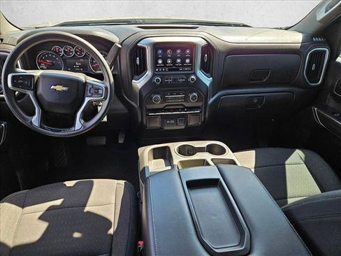 Used 2020 Chevrolet Silverado 1500 LT w/ Trailering Package AWD/4WD image 16