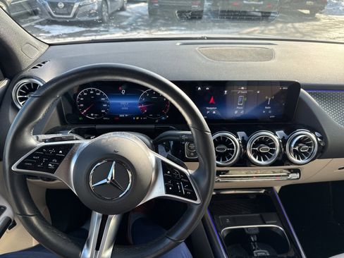 Used 2025 Mercedes-Benz GLA 250 GLA 250 image 12