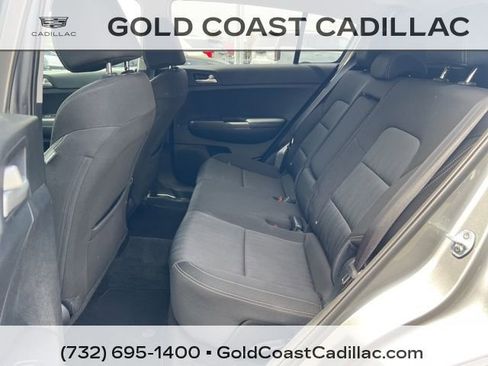 Used 2020 Kia Sportage LX image 11
