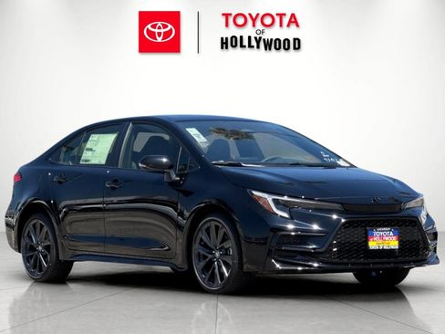 New 2026 Toyota Corolla SE FWD image 2