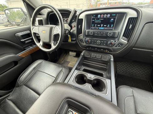 Used 2017 Chevrolet Silverado 1500 LTZ w/ Sport Package AWD/4WD image 16