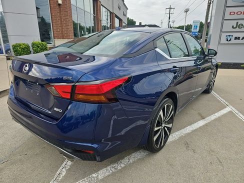 Used 2019 Nissan Altima 2.5 SR w/ SR Premium Package AWD/4WD image 16