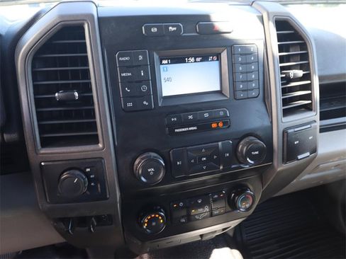 Certified 2022 Ford F450 XL w/ Power Equipment Group image 15