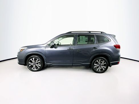 Used 2020 Subaru Forester Limited image 4