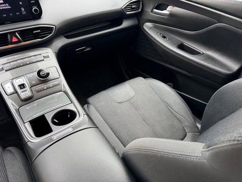 Used 2022 Hyundai Santa Fe SEL w/ Convenience Package image 18