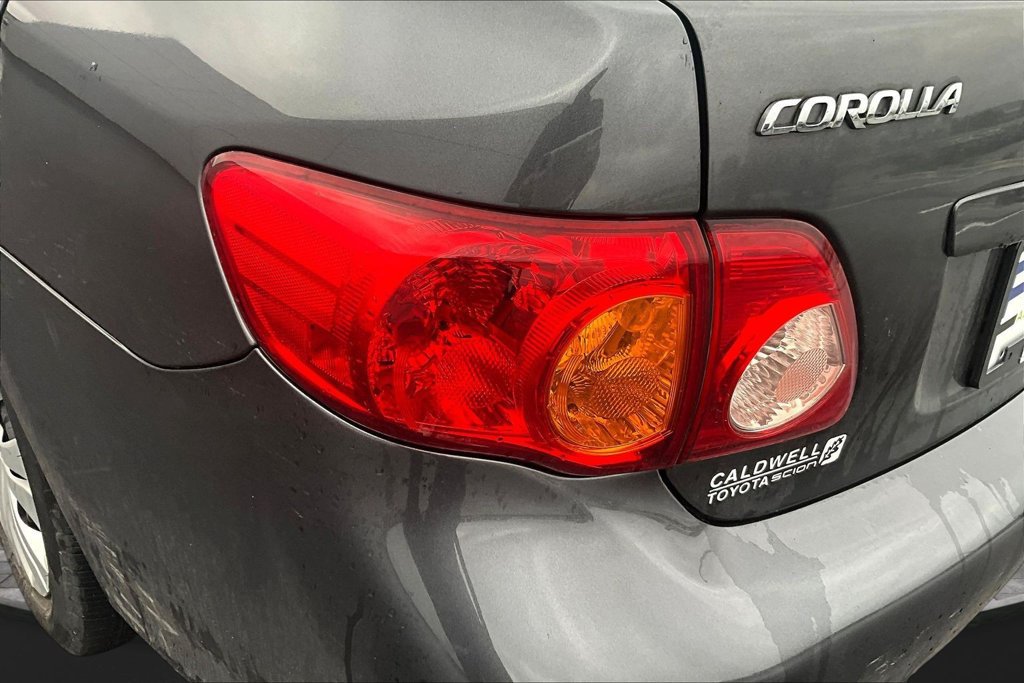 Used 2010 Toyota Corolla LE FWD image 23