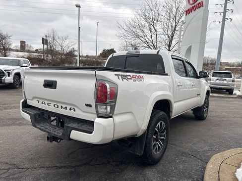 Certified 2022 Toyota Tacoma TRD Sport image 6