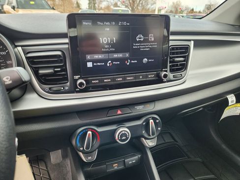 Used 2023 Kia Rio S image 24