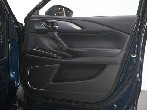 Used 2023 MAZDA CX-9 Grand Touring image 12
