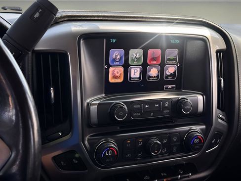Used 2016 Chevrolet Silverado 1500 LTZ Z71 w/ LTZ Plus Package AWD/4WD image 10