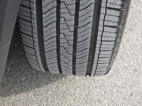 Used 2022 Buick Encore Preferred image 9