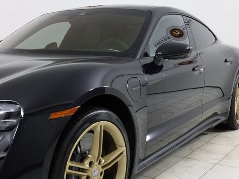 Used 2020 Porsche Taycan Turbo S AWD/4WD image 51