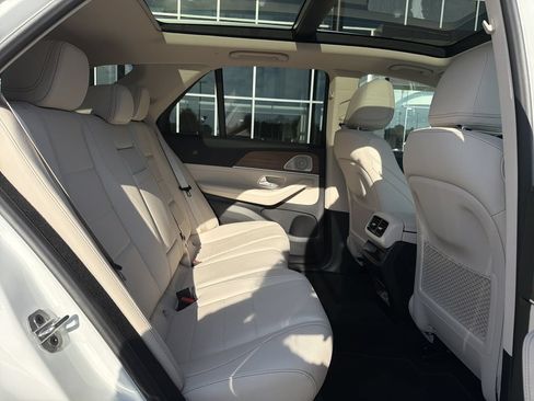 New 2026 Mercedes-Benz GLE 450 4MATIC image 16