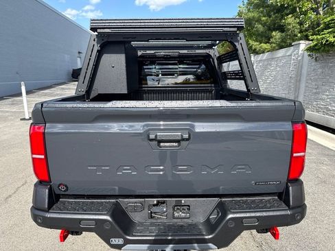 Used 2026 Toyota Tacoma 4x4 Double Cab Hybrid image 7