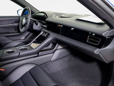 New 2025 Porsche Taycan AWD/4WD image 7