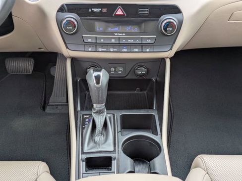 Used 2018 Hyundai Tucson SEL Plus w/ Cargo Package image 17