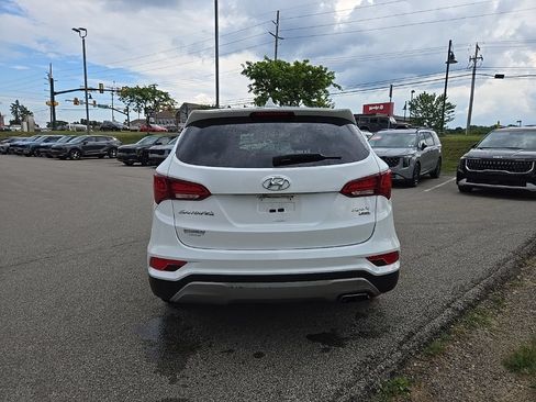 Used 2017 Hyundai Santa Fe Sport w/ Cargo Package AWD/4WD image 5