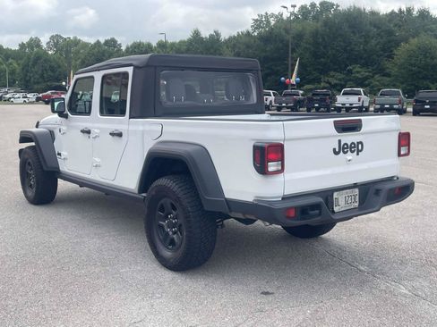 Used 2025 Jeep Gladiator Sport AWD/4WD image 5