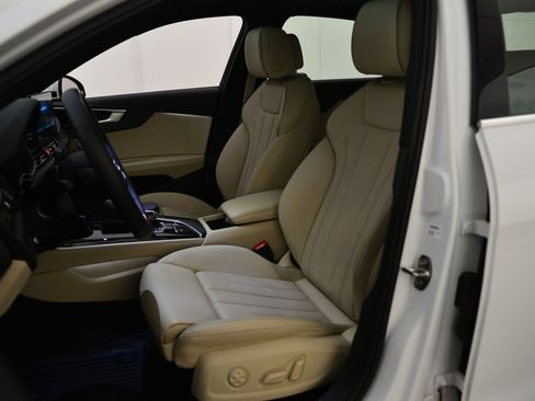 Used 2023 Audi A4 2.0T Premium Plus w/ Premium Plus Package image 4