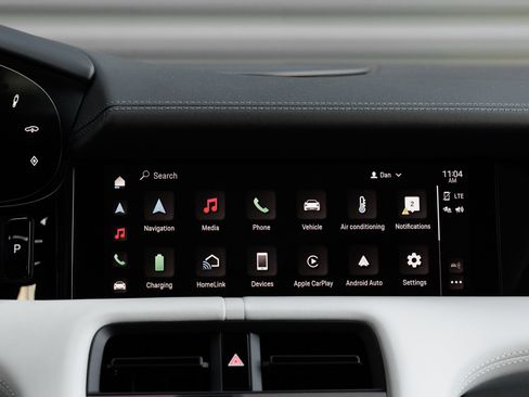 Certified 2023 Porsche Taycan 4S AWD/4WD image 21