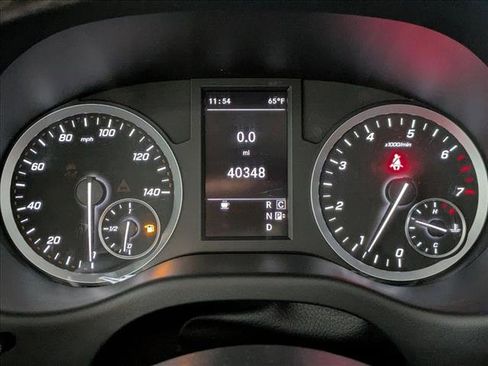 Used 2022 Mercedes-Benz Metris image 11