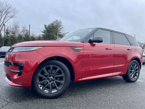 Used 2024 Land Rover Range Rover Sport Dynamic SE image 1