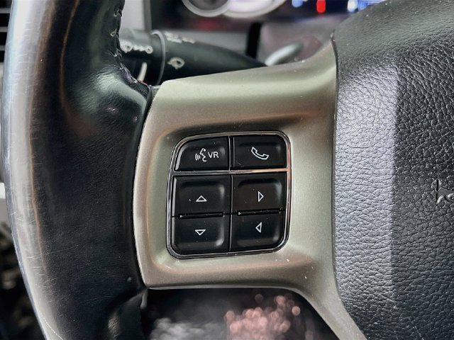 Used 2017 RAM 1500 Laramie w/ Convenience Group AWD/4WD image 13