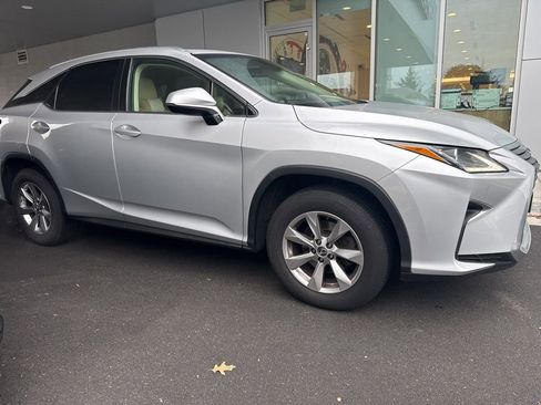 Used 2019 Lexus RX 350 AWD image 2