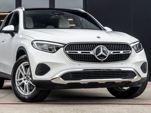 Used 2025 Mercedes-Benz GLC 300 image 5