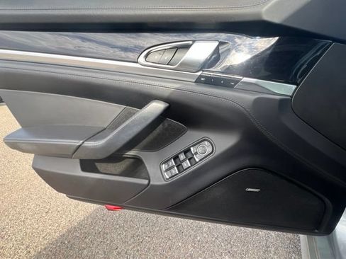 Used 2016 Porsche Panamera Edition RWD image 30