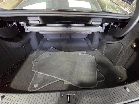 Used 2015 Mercedes-Benz E 350 4MATIC Sedan image 29