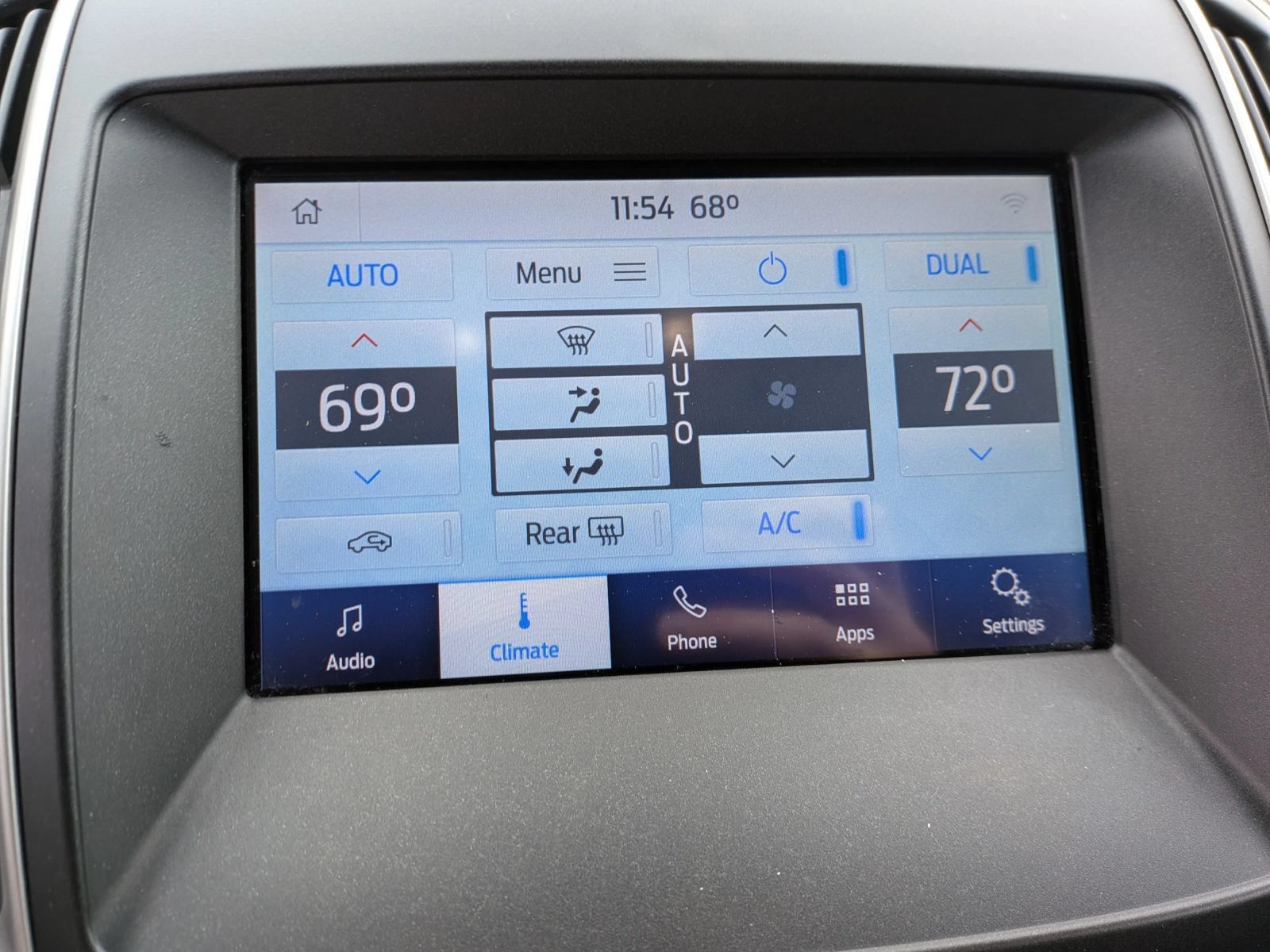 Used 2020 Ford Edge SEL AWD/4WD image 54