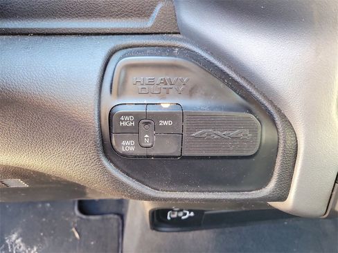 Used 2024 RAM 2500 Big Horn image 23