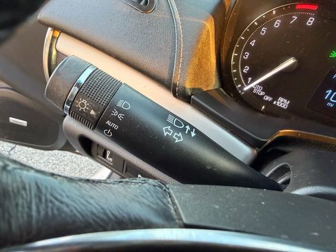 Used 2018 Cadillac ATS Luxury image 48