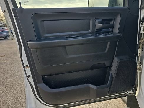 Used 2018 RAM 2500 Tradesman w/ Popular Equipment Group image 17