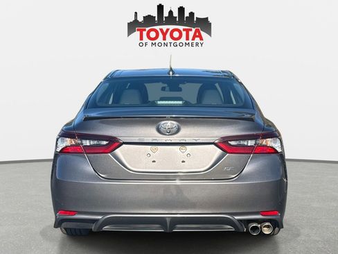 Used 2023 Toyota Camry SE image 6
