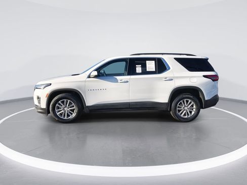 Used 2023 Chevrolet Traverse LT AWD/4WD image 5