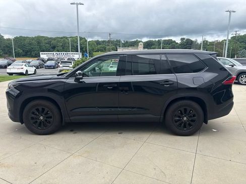 Used 2024 Toyota Grand Highlander AWD image 4