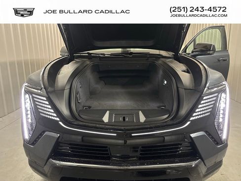 New 2026 Cadillac Escalade IQ Sport 1 w/ LPO, Floor Liner Package image 42